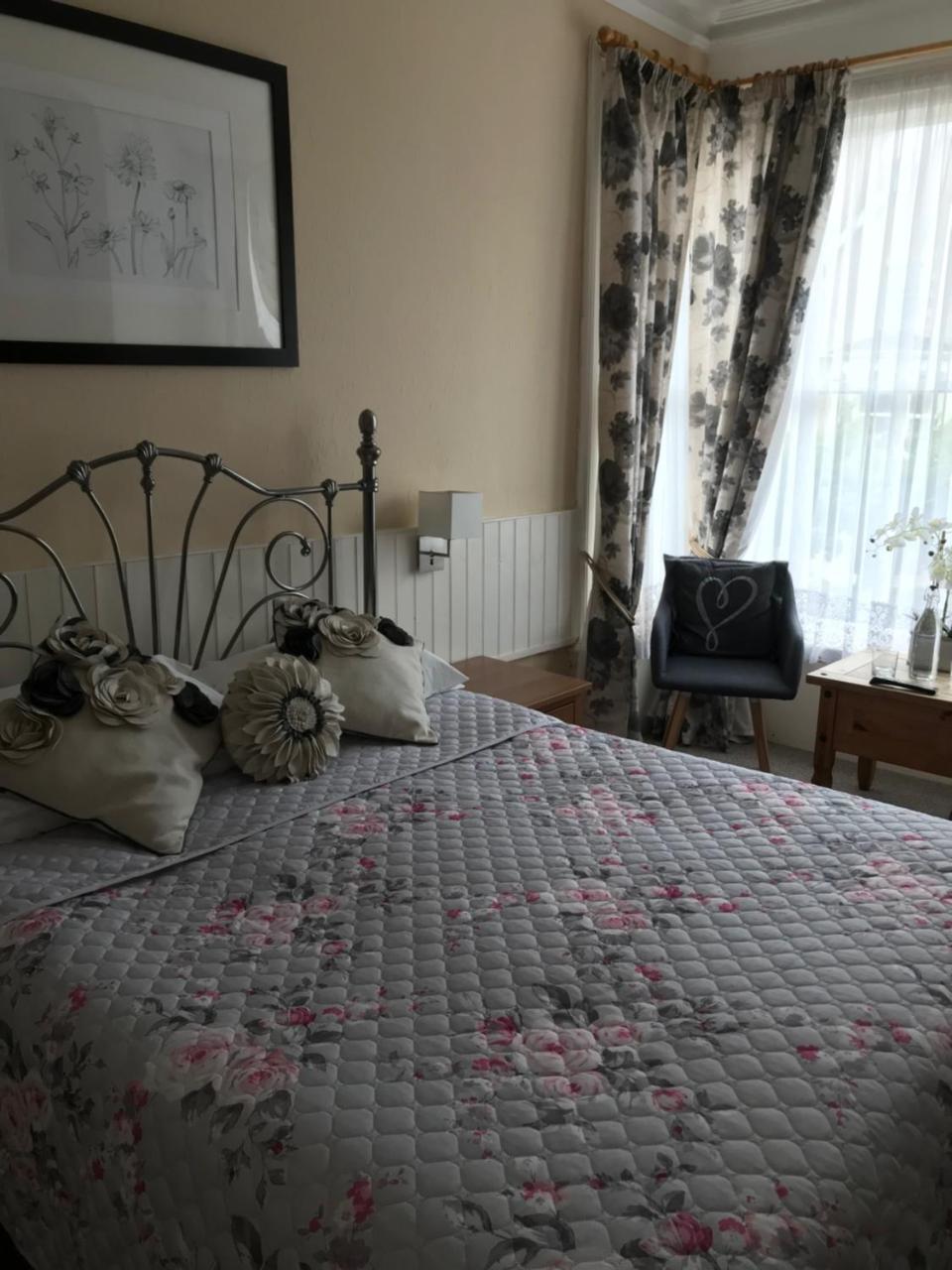 Astonwood Hotel Llandudno Esterno foto